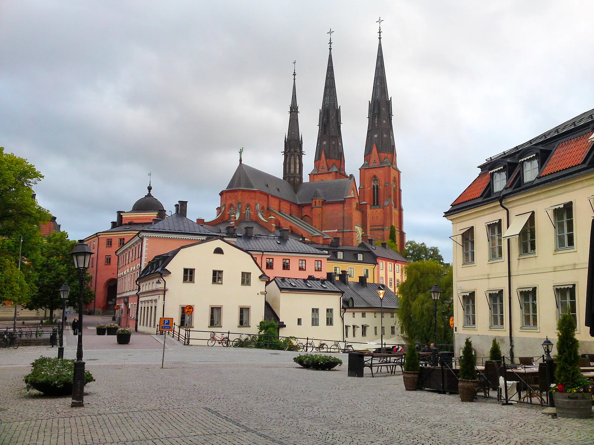 Uppsala - Uppsala_domkyrka,_Domtrapphuset, med mera.